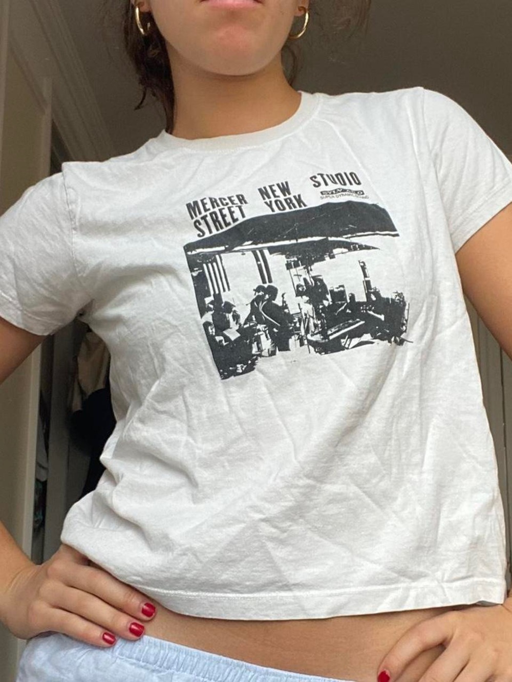 Brandy Melville Beige Mercer Street New York Graphic Tee